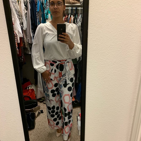 Floral, Abstract, High-Waist Palazzo Pants - Picture 4 of 5